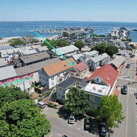 Center Of Town Steps Away Private Deck Lejlighed Provincetown Eksteriør billede